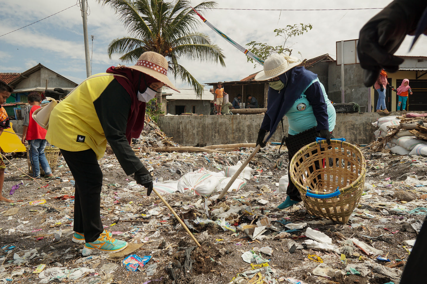 Collection of Mixed Plastics in Tembokrejo, Indonesia (PWRS)