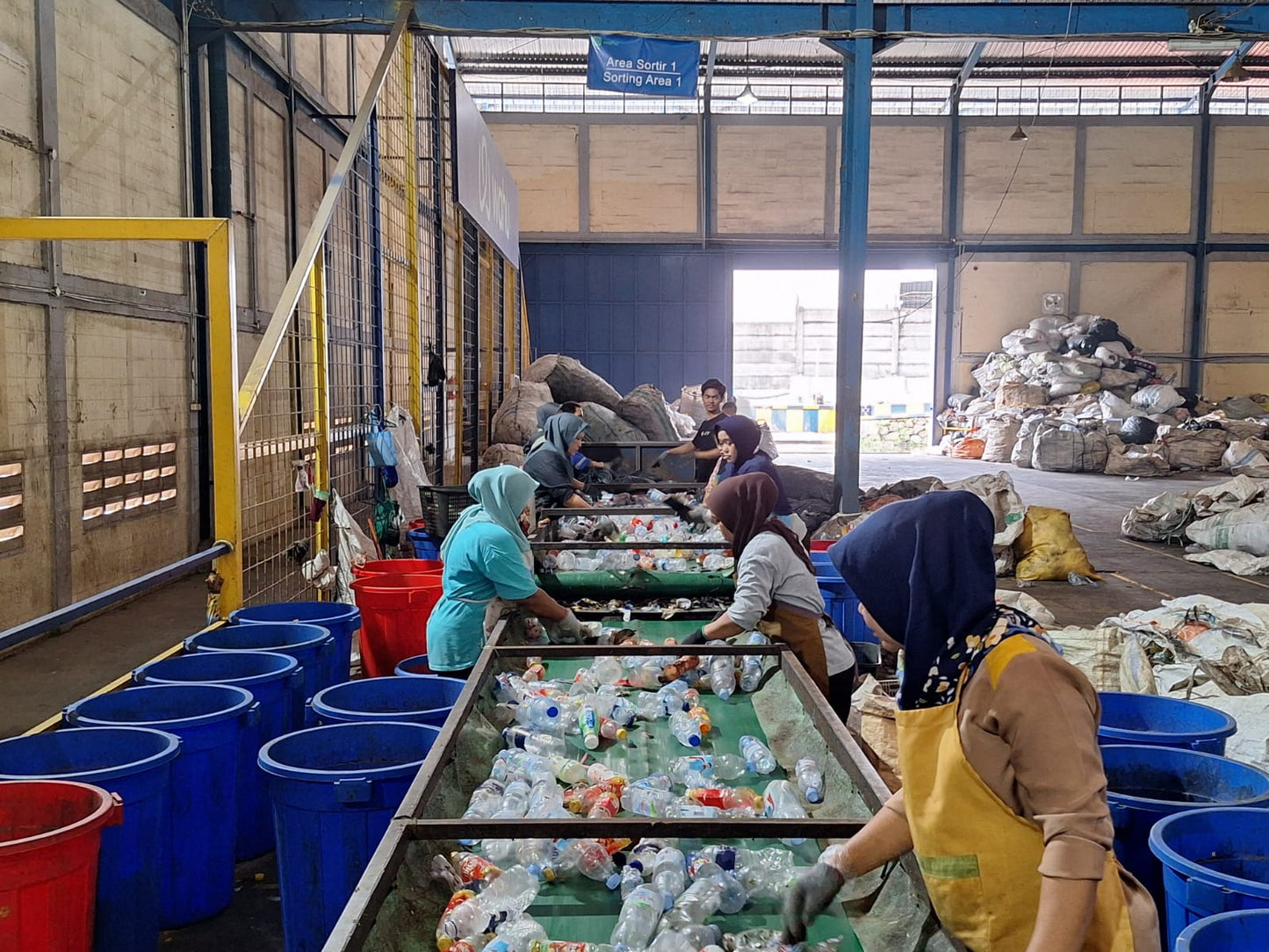 Ocean-Bound Community Collection and Recycling of Mixed Plastics in West Java, Indonesia (PPRS)