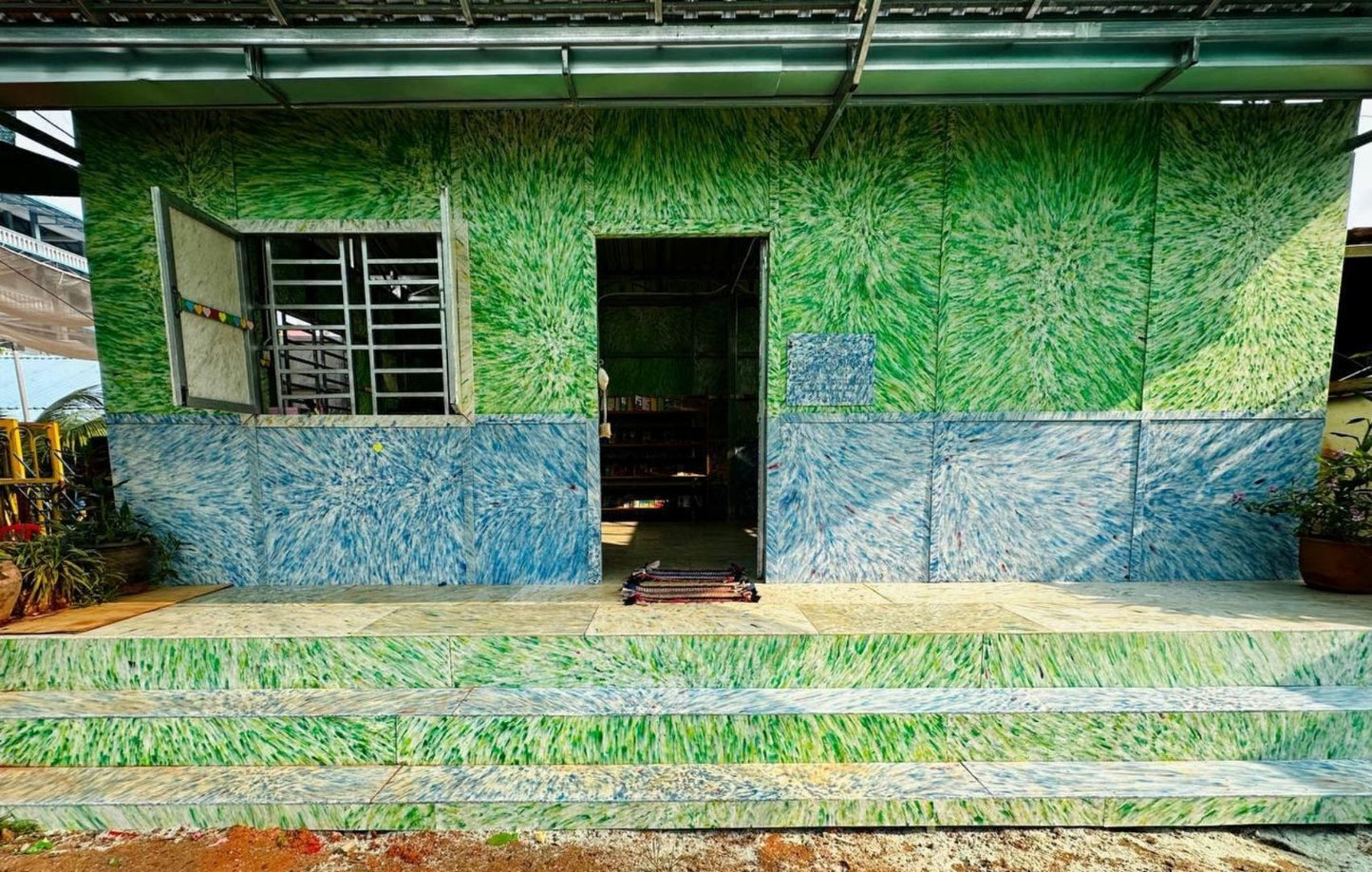 Community-based Collection and Upcycling of Non-Recyclable Ocean-Bound Plastics in Sihanoukville, Cambodia (OBP)
