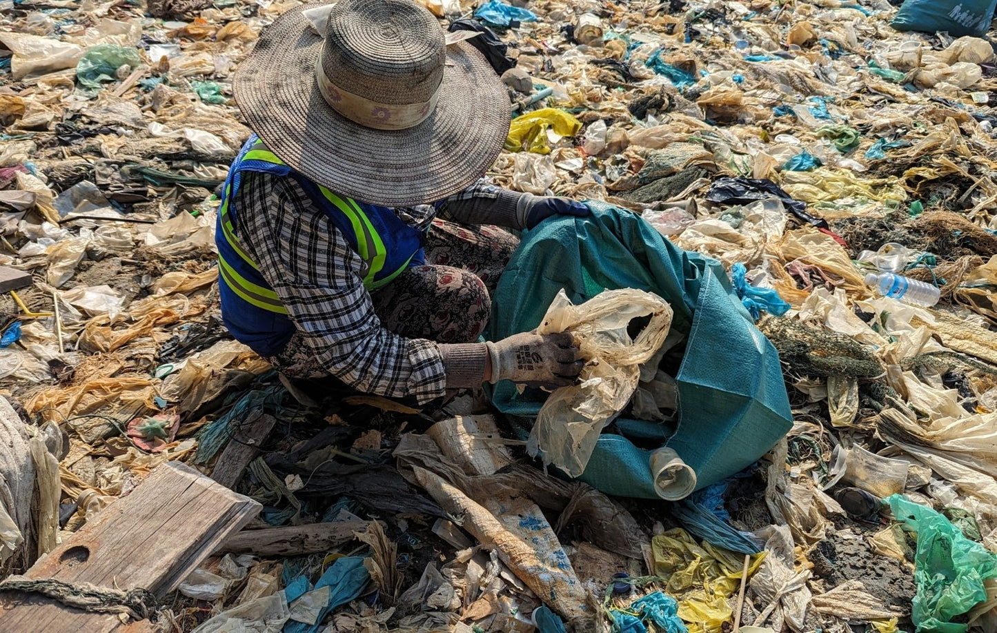 Community-based Collection and Upcycling of Non-Recyclable Ocean-Bound Plastics in Sihanoukville, Cambodia (OBP)
