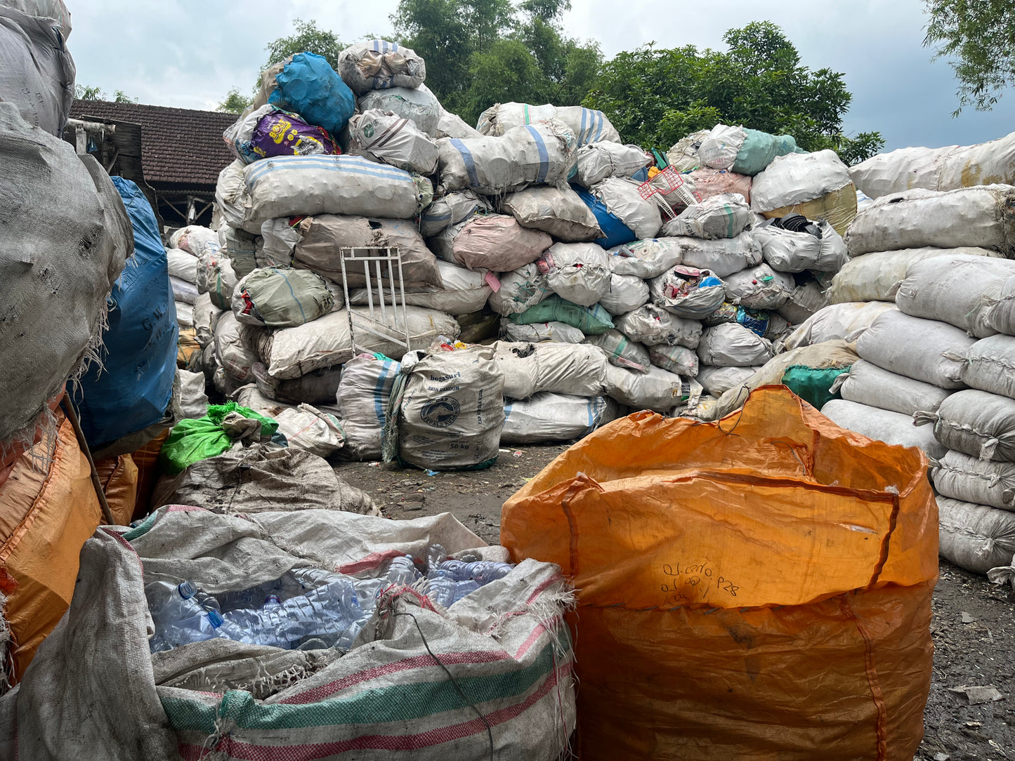 Community Collection and Recycling of PP, HDPE, LDPE, PET Plastic in East Java and Eastern Indonesia (PPRS)